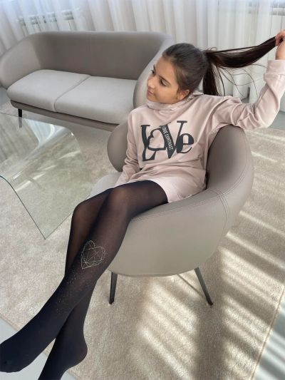 Рокля с качулка „Love“ - бежов